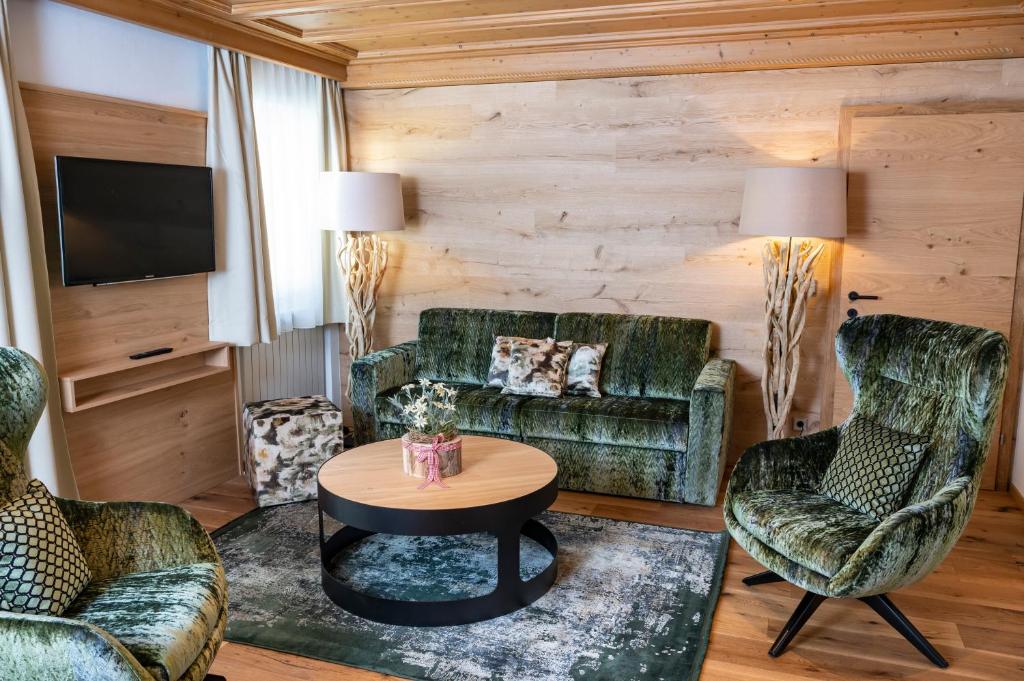Posezení v ubytování Hotel Unterwirt