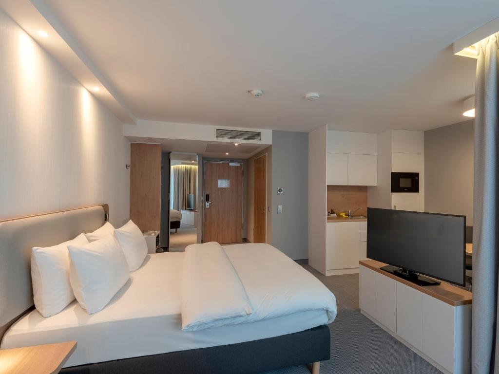 Holiday Inn Express Offenbach - Offenbach, Germany