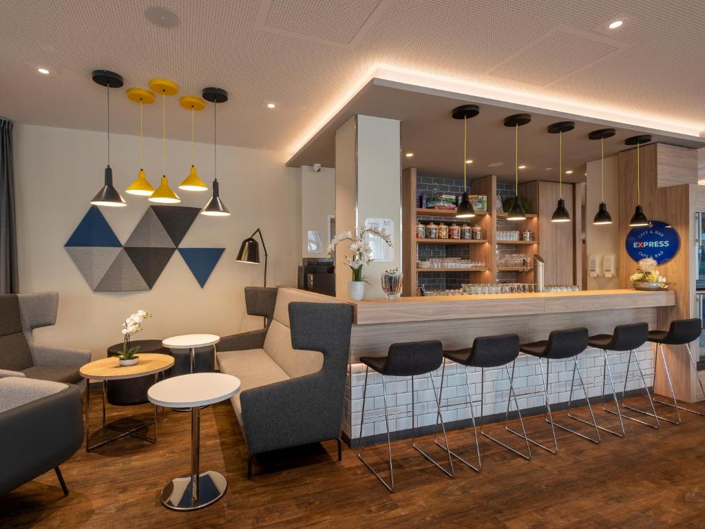 Holiday Inn Express - Offenbach, Juni 2021