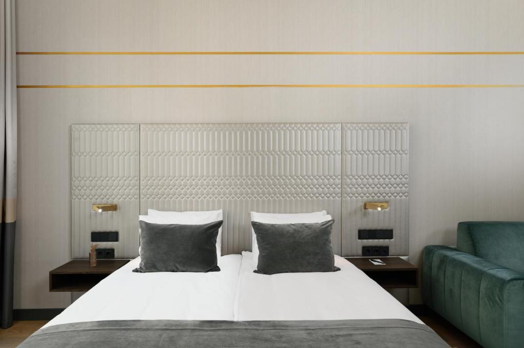 Emerald Downtown Luxury Suites by Continental Group - Resim 25