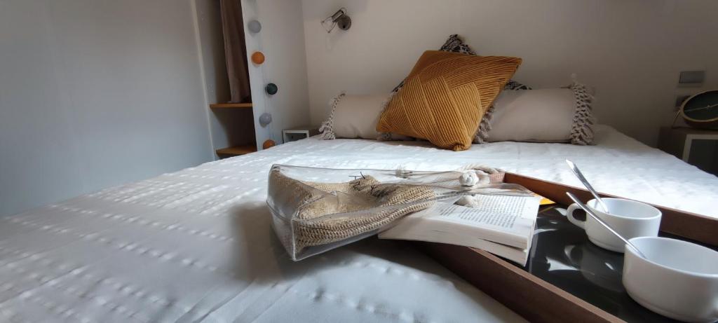 Postel nebo postele na pokoji v ubytování Camping de Saulieu