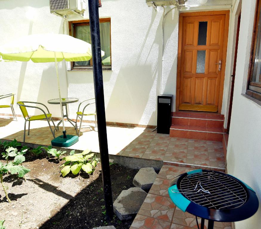Zahrada ubytování Hostel Bojo