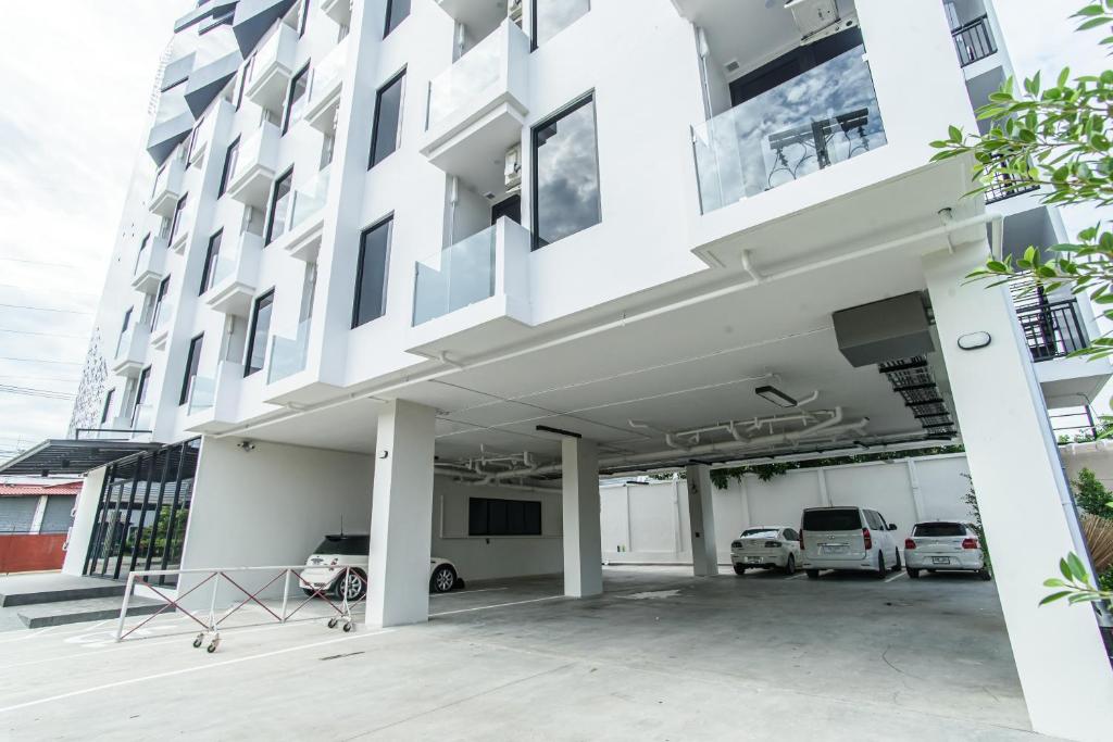 SR Grand Hotel Chiangmai - Resim 41