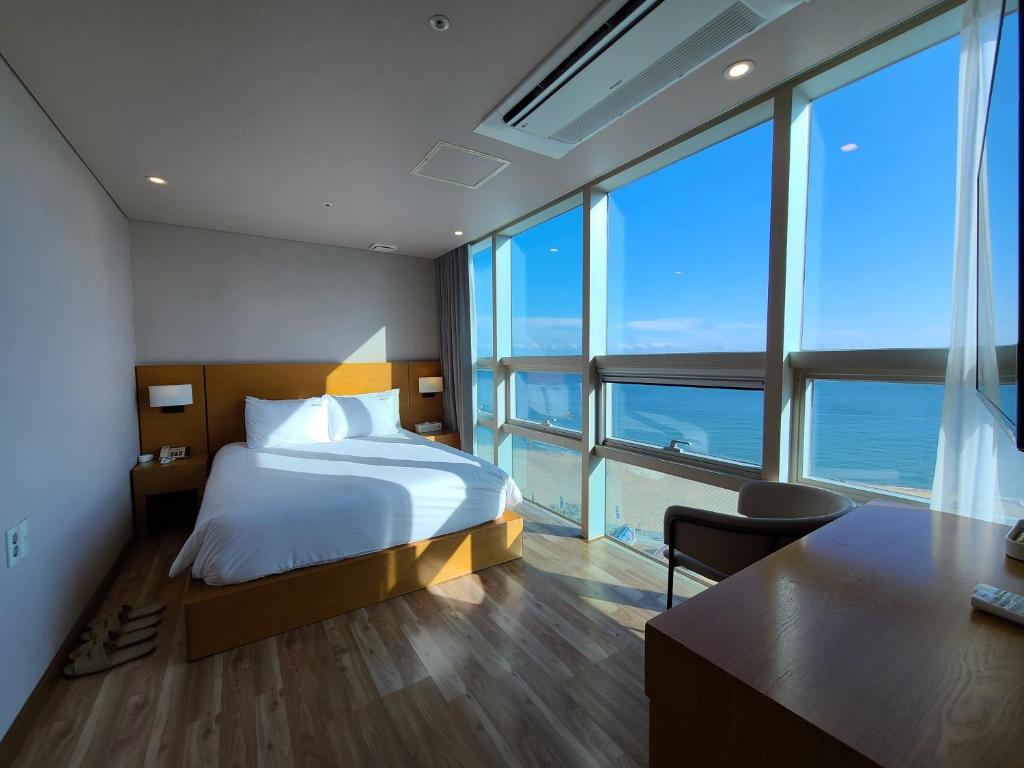 MS Hotel Haeundae - Standard -Doppelzimmer Mit Meerblick