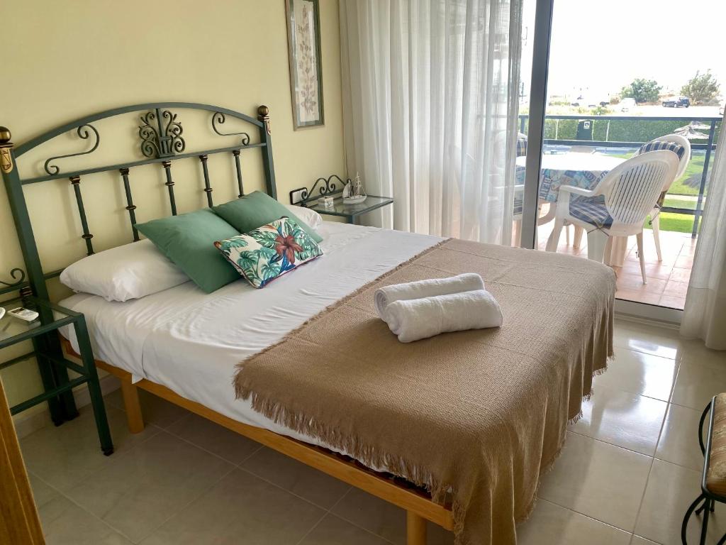 Apartamento completo frente al mar, Creixell – Precios ...