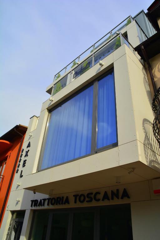 Budova, kde se aparthotel nachází