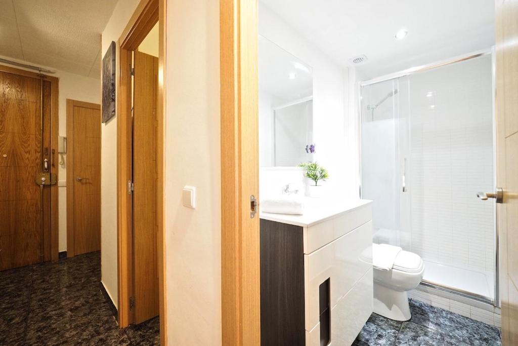 Kúpeľňa v ubytovaní Stay U-nique Apartments Tapioles