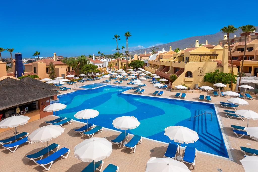 Bazén v ubytování Tagoro Family & Fun Costa Adeje nebo v jeho okolí