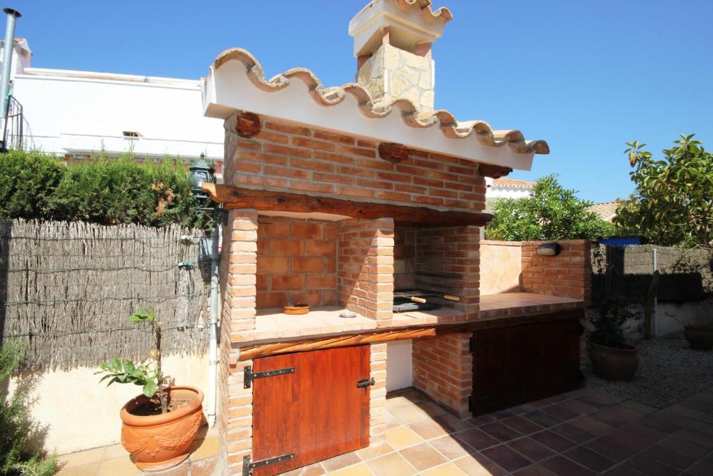 The building in which the holiday home is located