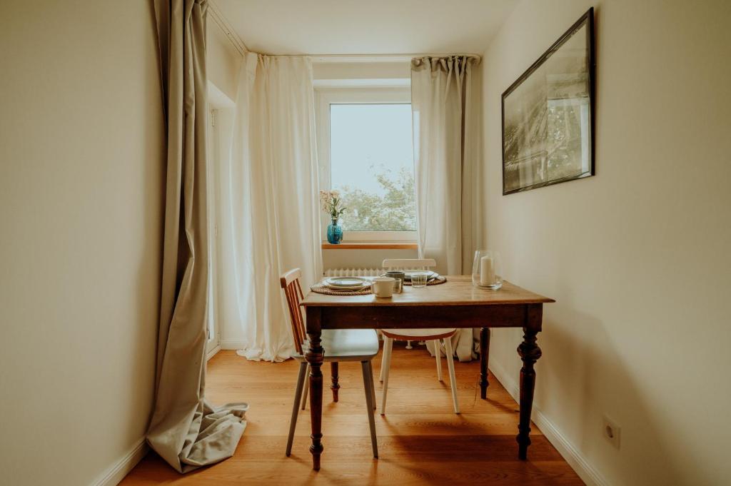 Am Alsterpark - Resim 16