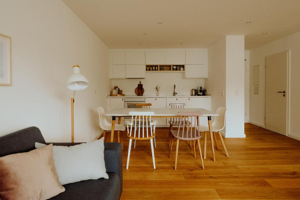 Am Alsterpark - Resim 14