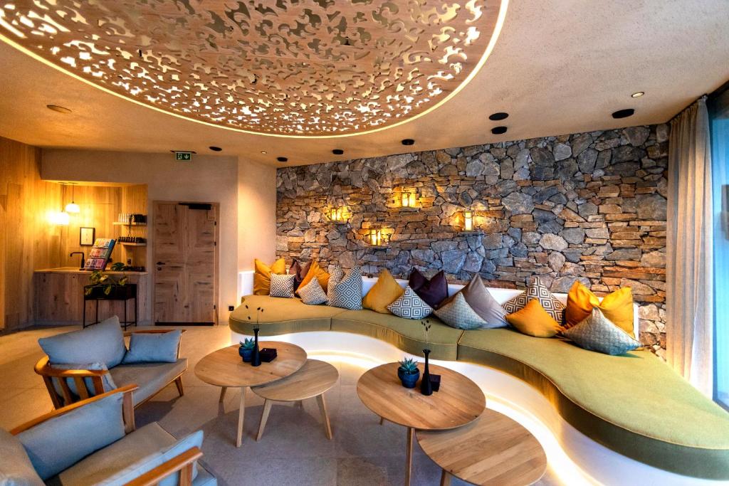 Posezení v ubytování Aktivhotel Alpendorf