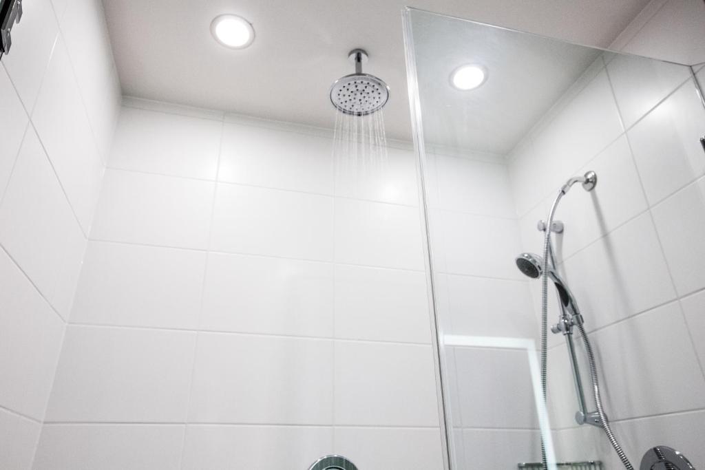 Holiday Inn Hotel & Suites Calgary South - Conference Ctr by IHG - Resim 16