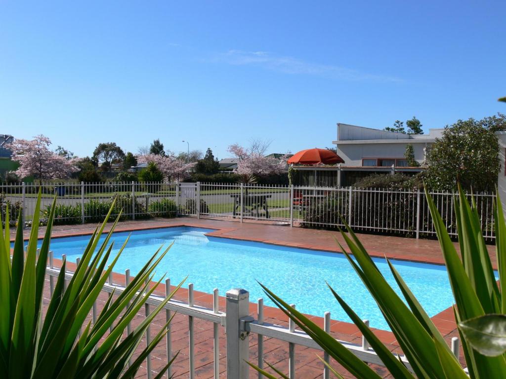 Valdez Motor Lodge - Resim 9