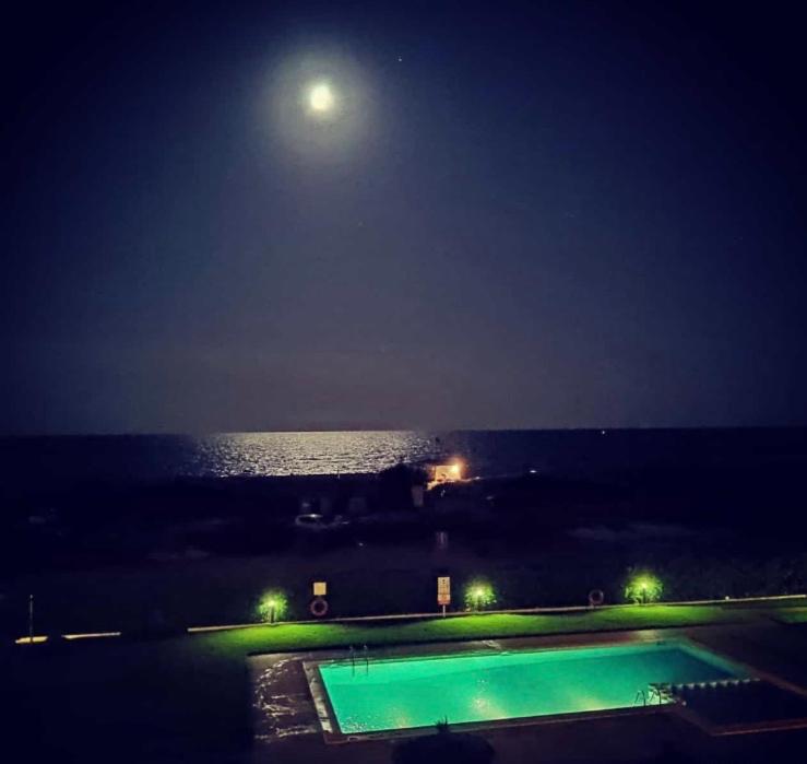 Piscina en o cerca de Apartamento completo frente al mar