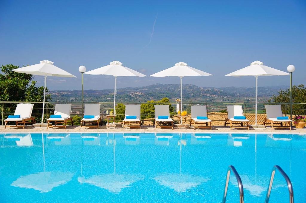 Bazén v ubytování Olympion Asty Hotel nebo v jeho okolí