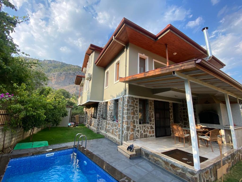 VillaSaint Gocek Central Triplex Large Family Friendy