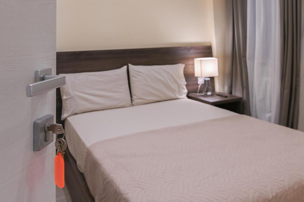 ADRIA Luxury Residence - Centro Trieste - Resim 34