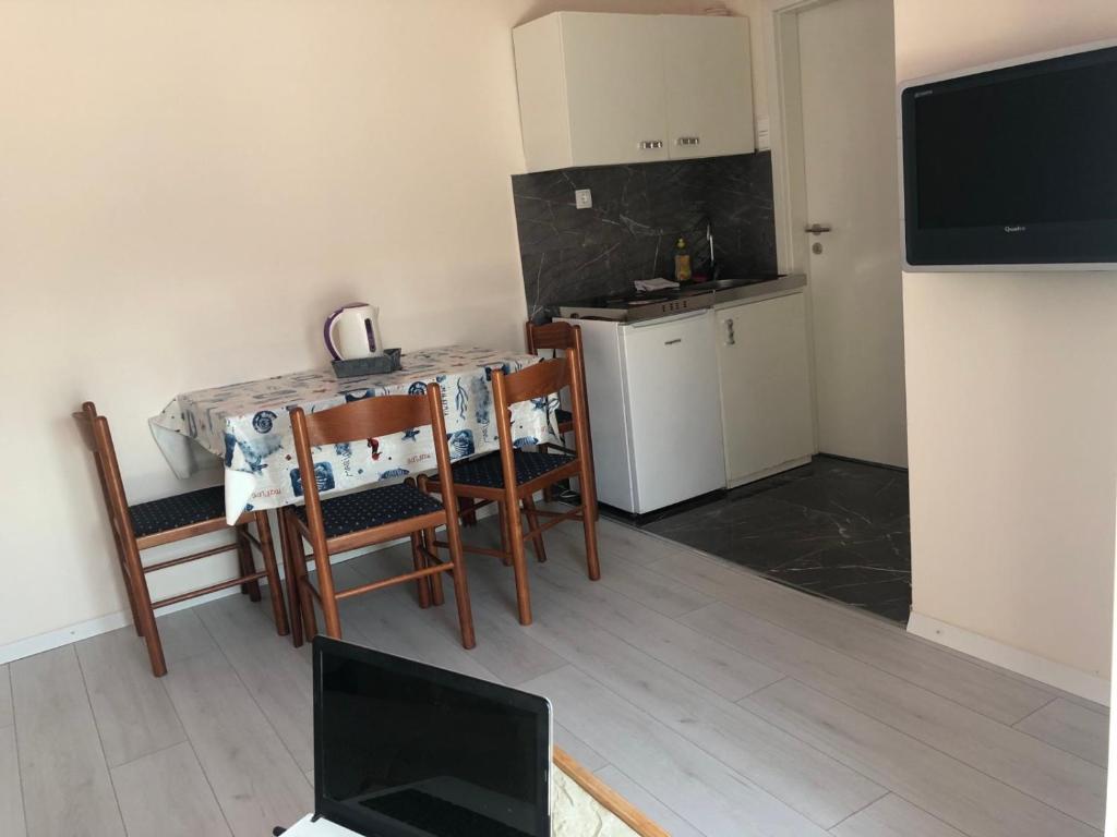 Kuchyňa alebo kuchynka v ubytovaní Guesthouse Adriatic