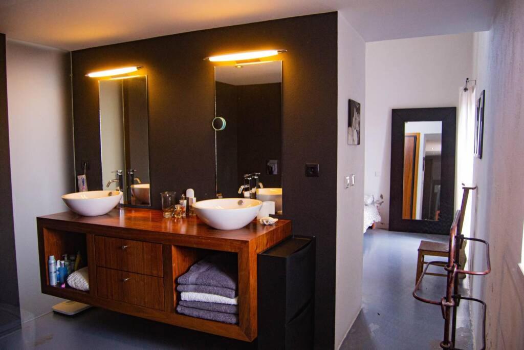 Private Villa with pool and magnificent view - Three-Bedroom Villa