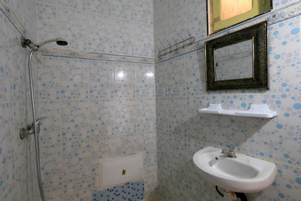 Koupelna v ubytování Riad el Boukhiri