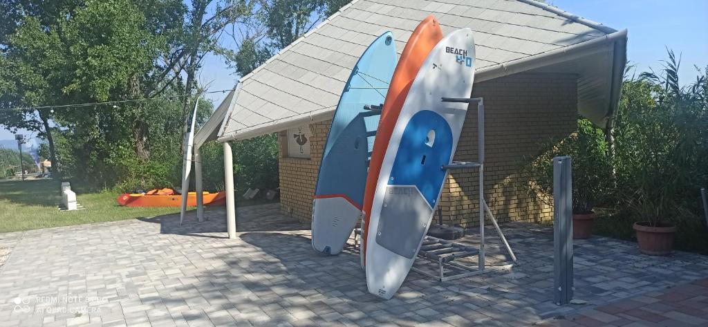 Fotografia z galérie ubytovania Sunshine 208 apartman v destinácii Balatonszárszó