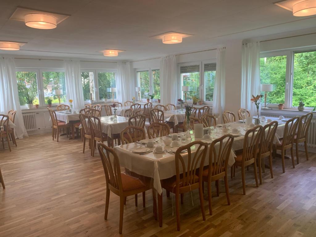 Restaurace v ubytování Hotel Landgasthof Simon