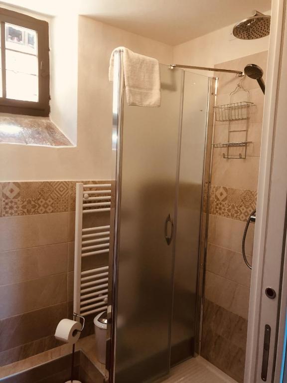 A bathroom at MEA CASA Toscana