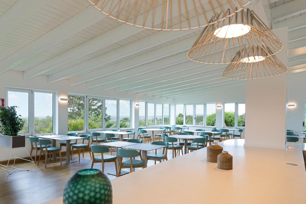 Restaurace v ubytování Lu' Hotel Porto Pino