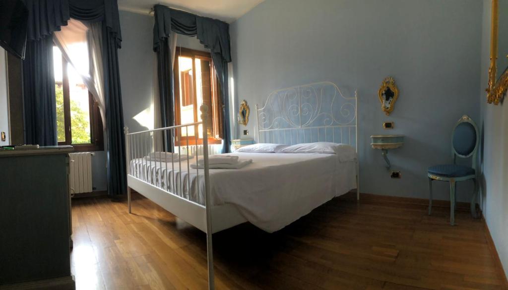 Piccolo Vecellio - Resim 25