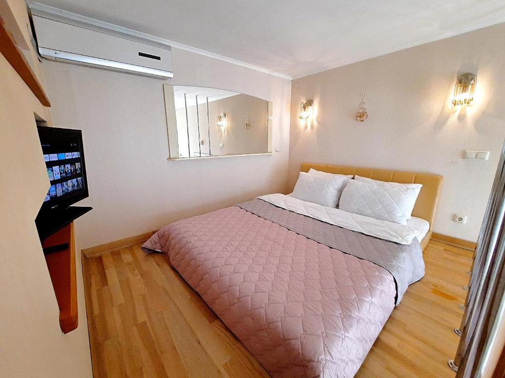 Дворівнева квартира у центрі біля корпусного парку Мережа Alex Apartments Цілодобове безконтактне заселення Документи для відрядження - Apartamento De Dos Dormitorios