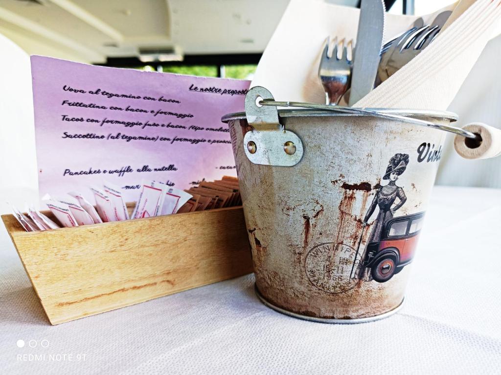 Hotel Garisenda B&B - in Centro a Riccione - - Resim 26