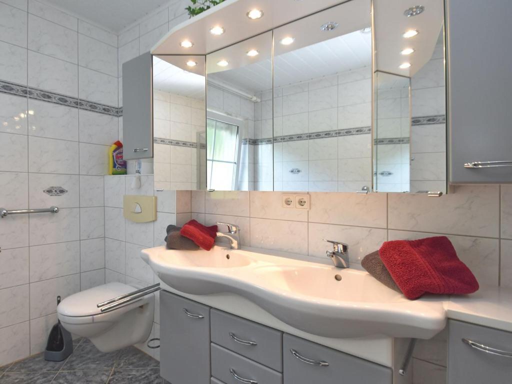 Koupelna v ubytování Apartment in Austria near Ski Slopes
