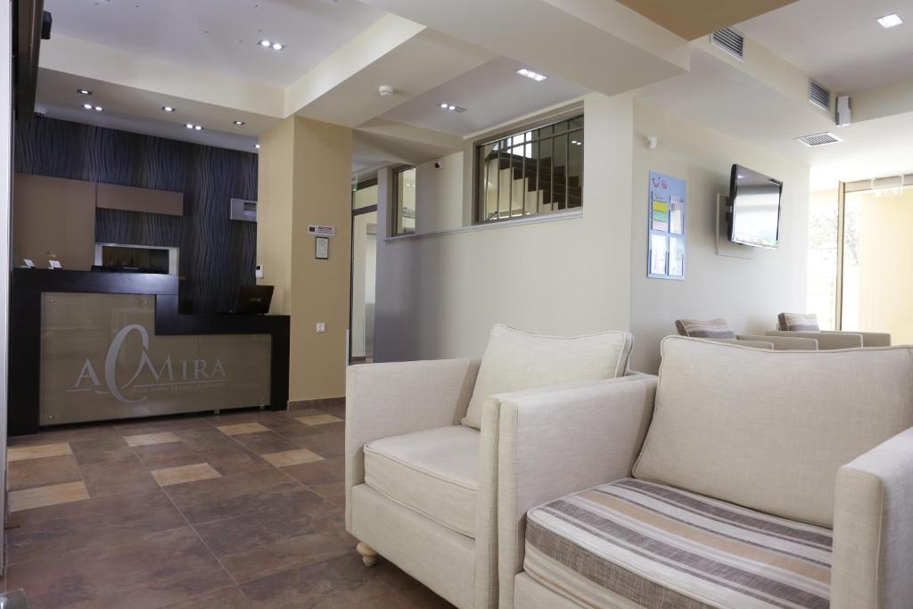 Kuchyň nebo kuchyňský kout v ubytování Almira Hotel