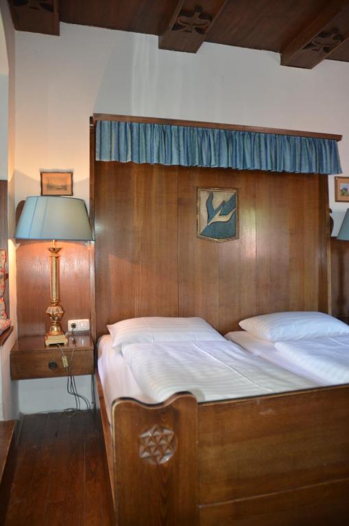Postel nebo postele na pokoji v ubytování Schloss Münichau