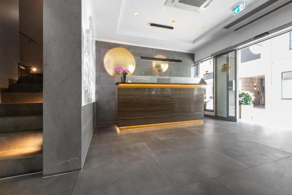 Hotel an der Oper - Resim 20