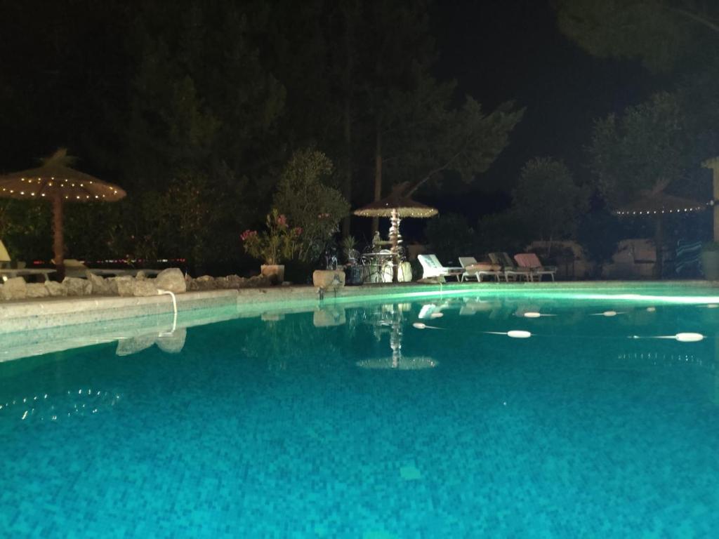 Gites Climatisés Piscine Chauffée La Balancelle - 小屋cécilia