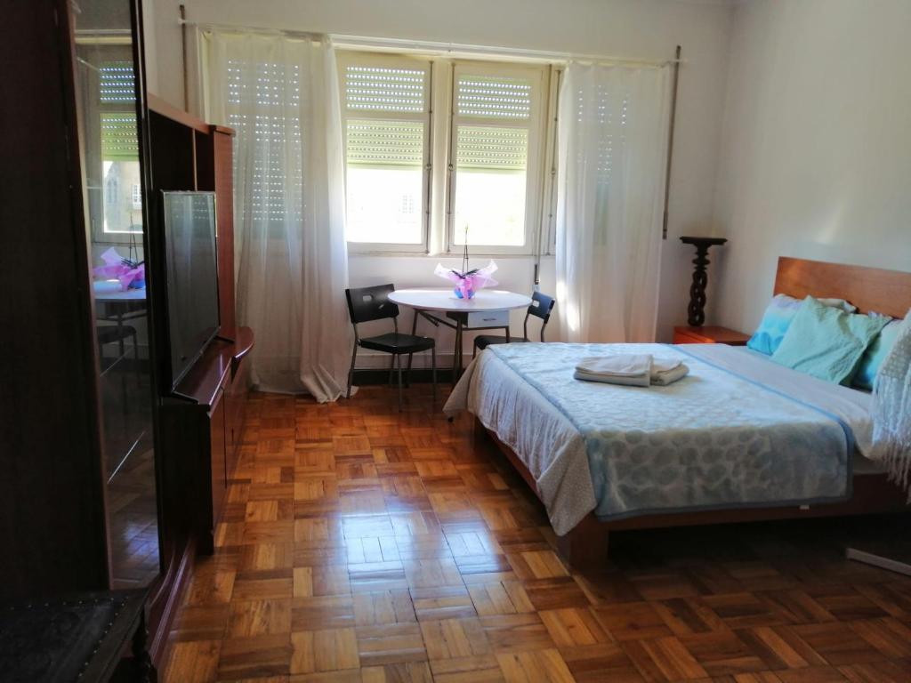 Postel nebo postele na pokoji v ubytování Sasimi Nice Hostel