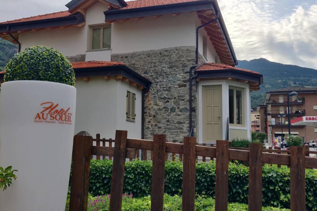 Widok na góry z tego domu wakacyjnego