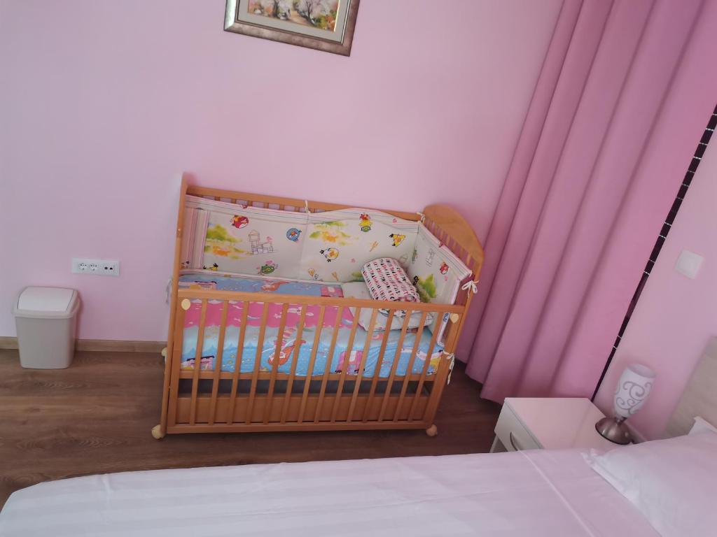 Posteľ alebo postele v izbe v ubytovaní Jelena 3