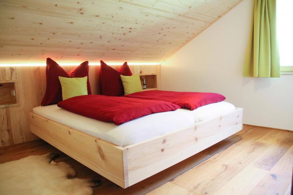 Postel nebo postele na pokoji v ubytování Haus Bergquell
