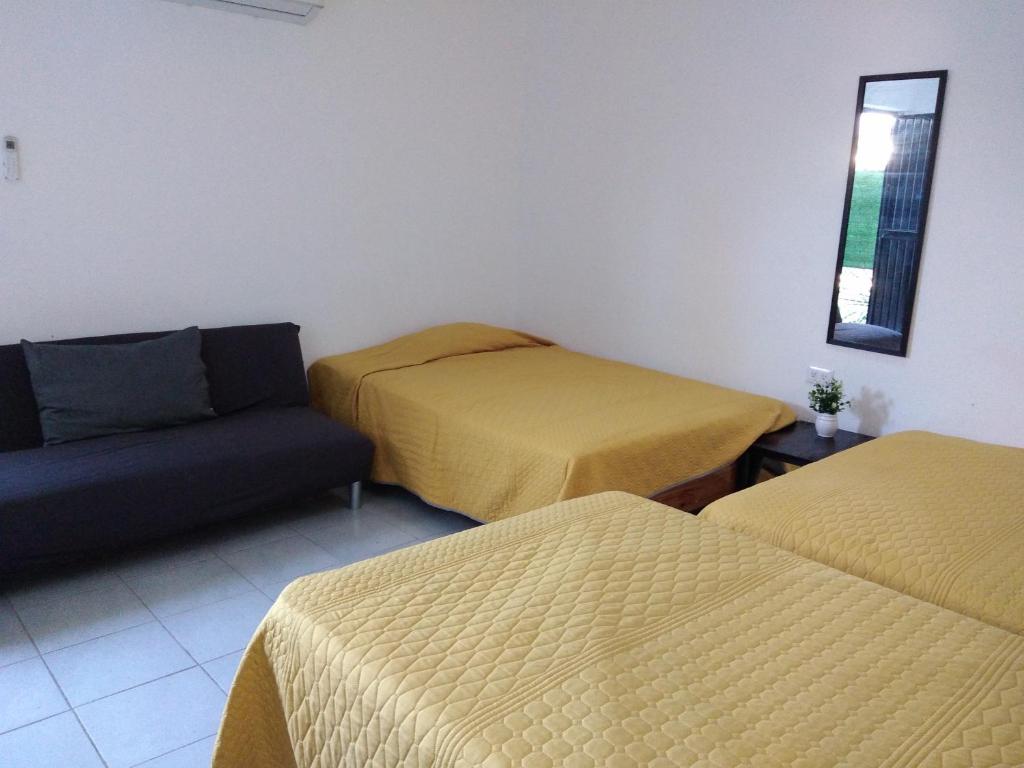Habitación-estudio Céntricos Independientes - Housity