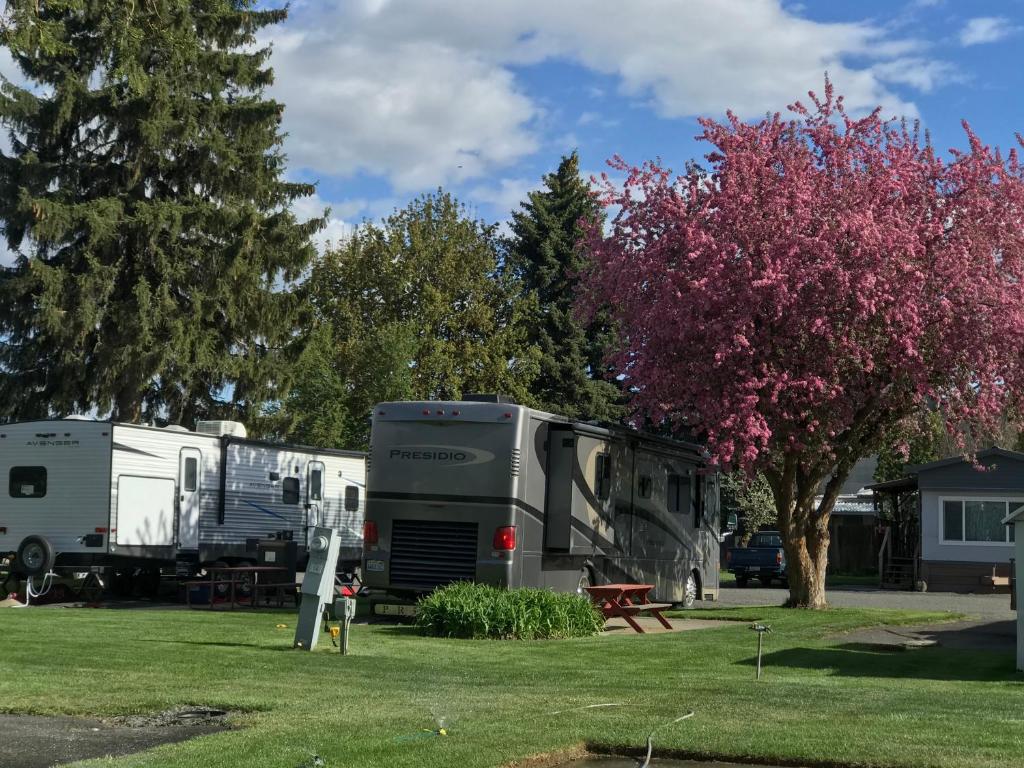 Zahrada ubytování Goose Creek RV Park & Campground