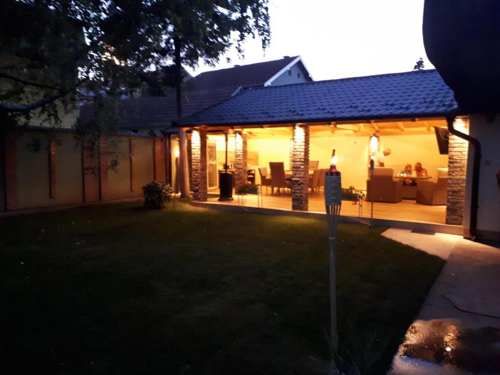 Budova, kde se penzion nachází