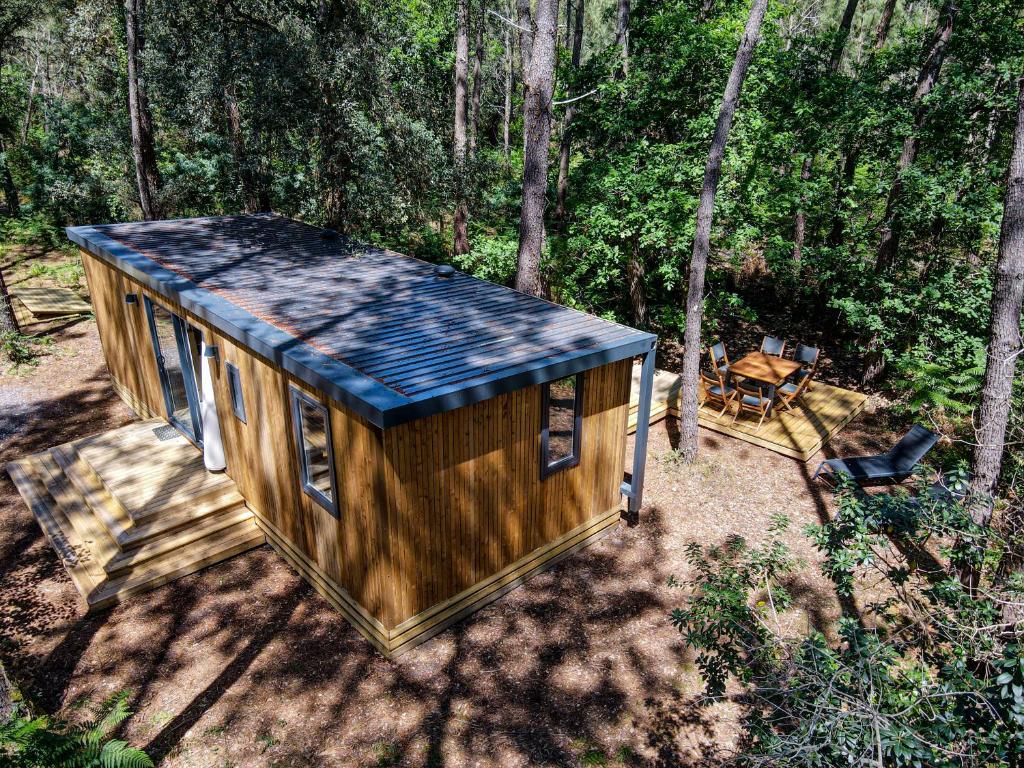 Green Resort - Cottage Vista With Forest View