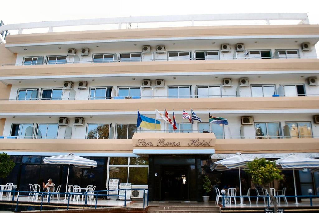 Balkón nebo terasa v ubytování San Remo Hotel