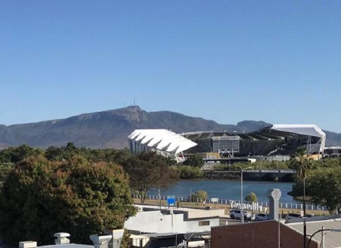 Grand Hotel and Apartments Townsville - Resim 30