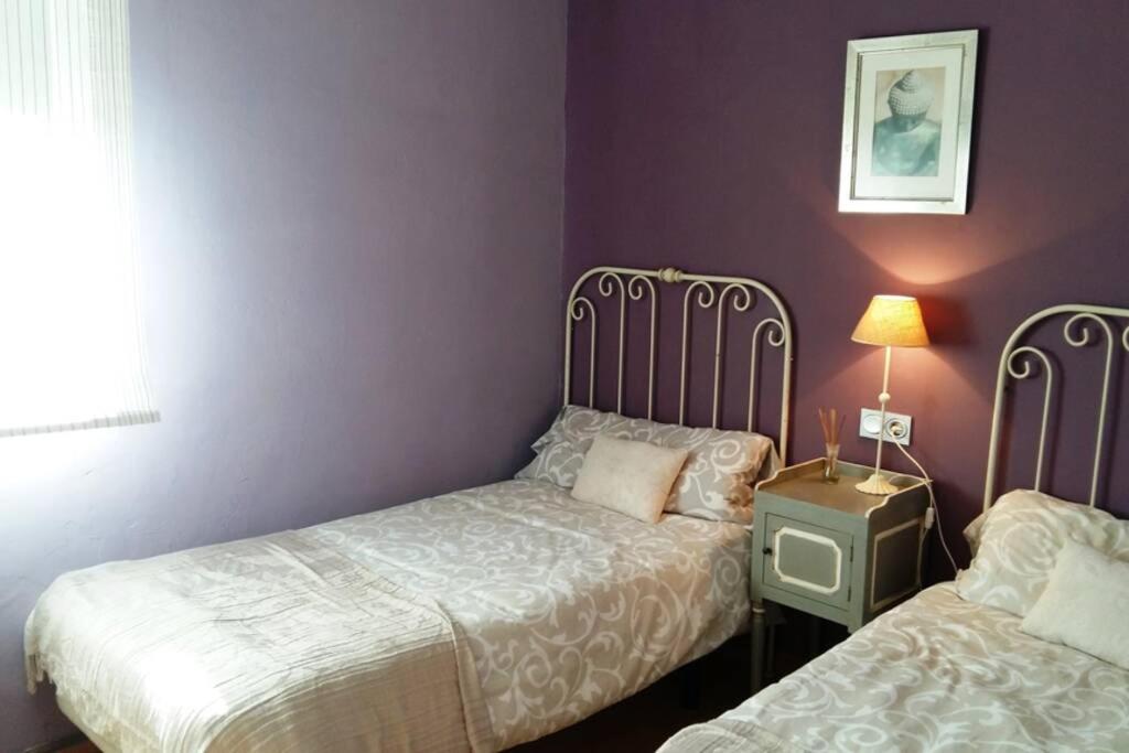 Postel nebo postele na pokoji v ubytování Villa Brandán - Villa con piscina privada para 12p - VV-187-AS Y VV-188-AS