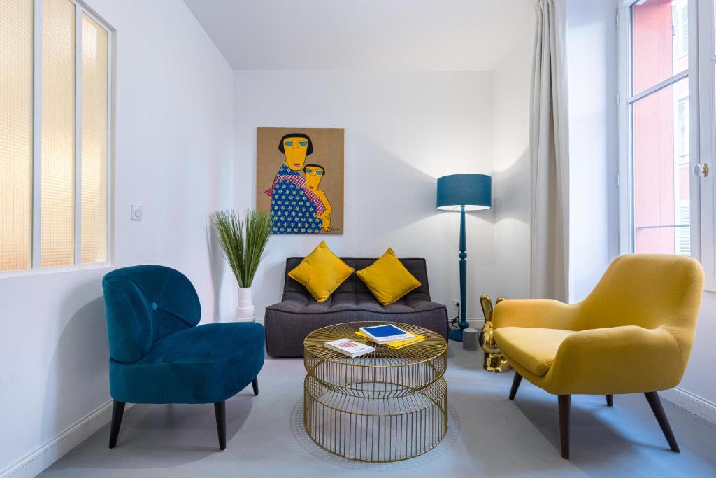 Posezení v ubytování L'Abeille - Boutique Apartments