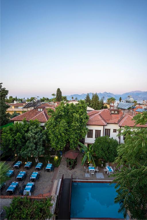The swimming pool at or close to Castle Old Town Hotel